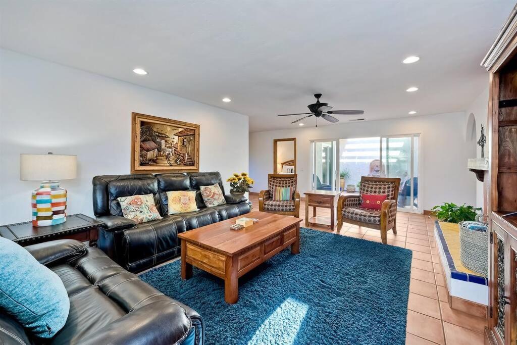 Great Group Retreat! Hacienda Decor, Spacious Floor Plan, Private Backyard Κάρλσμπαντ Εξωτερικό φωτογραφία
